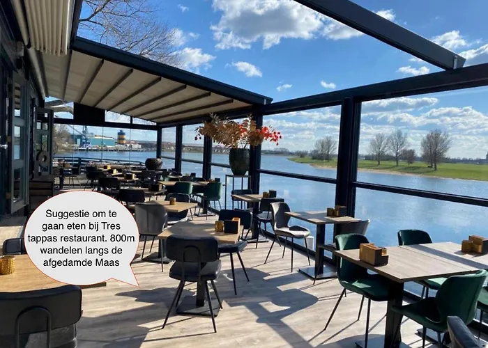 Luxury - Eik Op De Dijk 3*